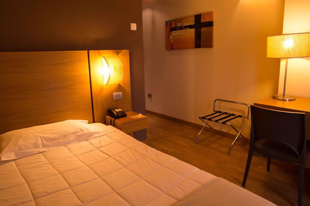 Campolungo Country House Corte Del Sole חדר תמונה